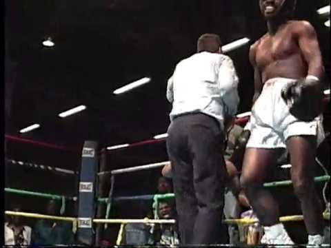 Melle Mel Knocked Out By Willie D